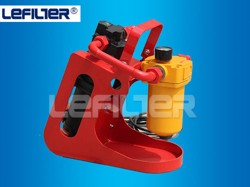 Machine de recyclage de purificateur d'huile à vide mobile